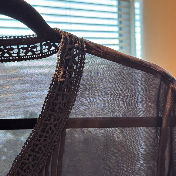 💙 Sheer Black Tunic 16 Romantic Boho Layering Top with Intricate Lace Trim - Picture 9 of 15